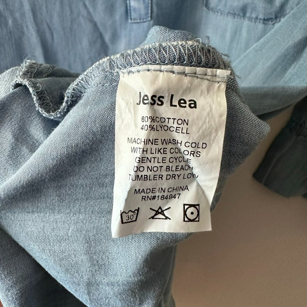 Jess Lea V-Neck Chambray Dress - Picture 9 of 9
